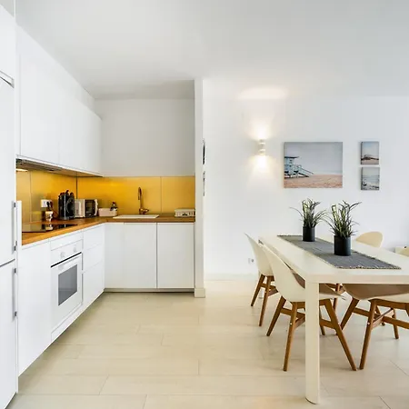 Apartment Frente Al Canal Con Terraza *