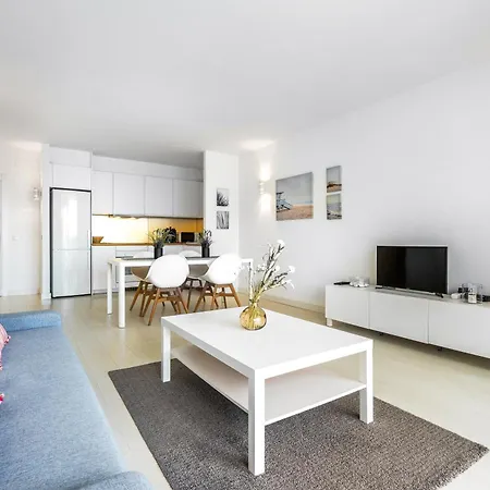 Apartment Frente Al Canal Con Terraza *
