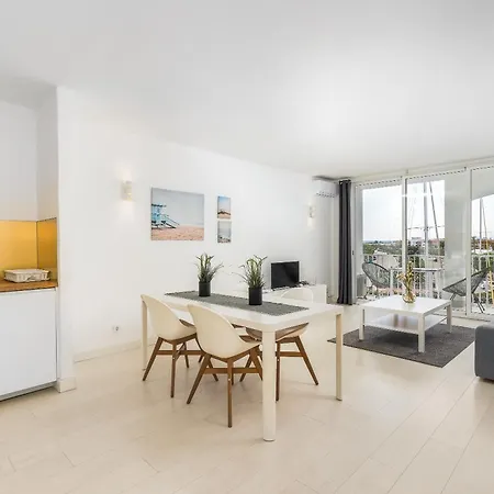 Apartment Frente Al Canal Con Terraza